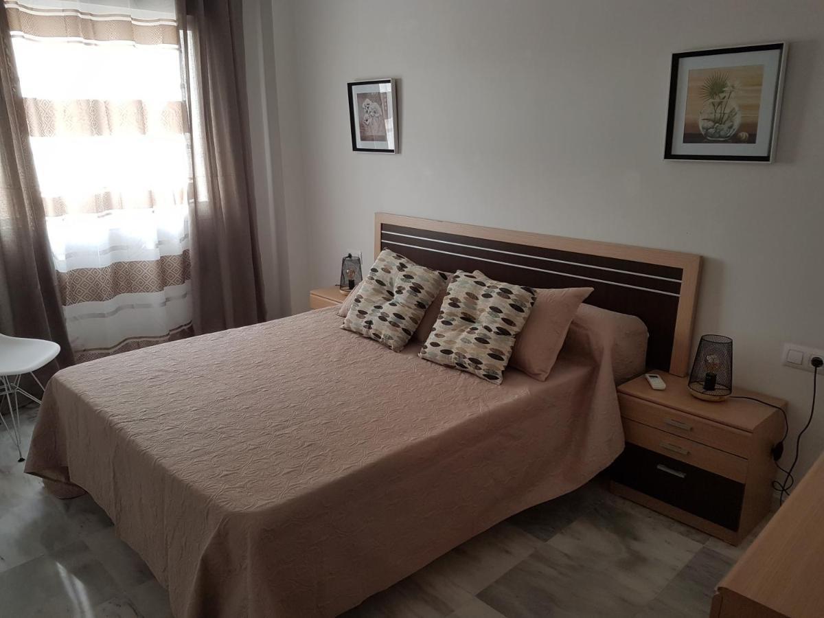 Apartamentos Málaga junto al Centro Esterno foto