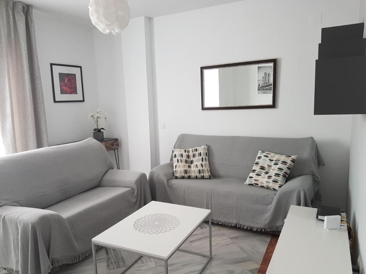 Apartamentos Málaga junto al Centro Esterno foto