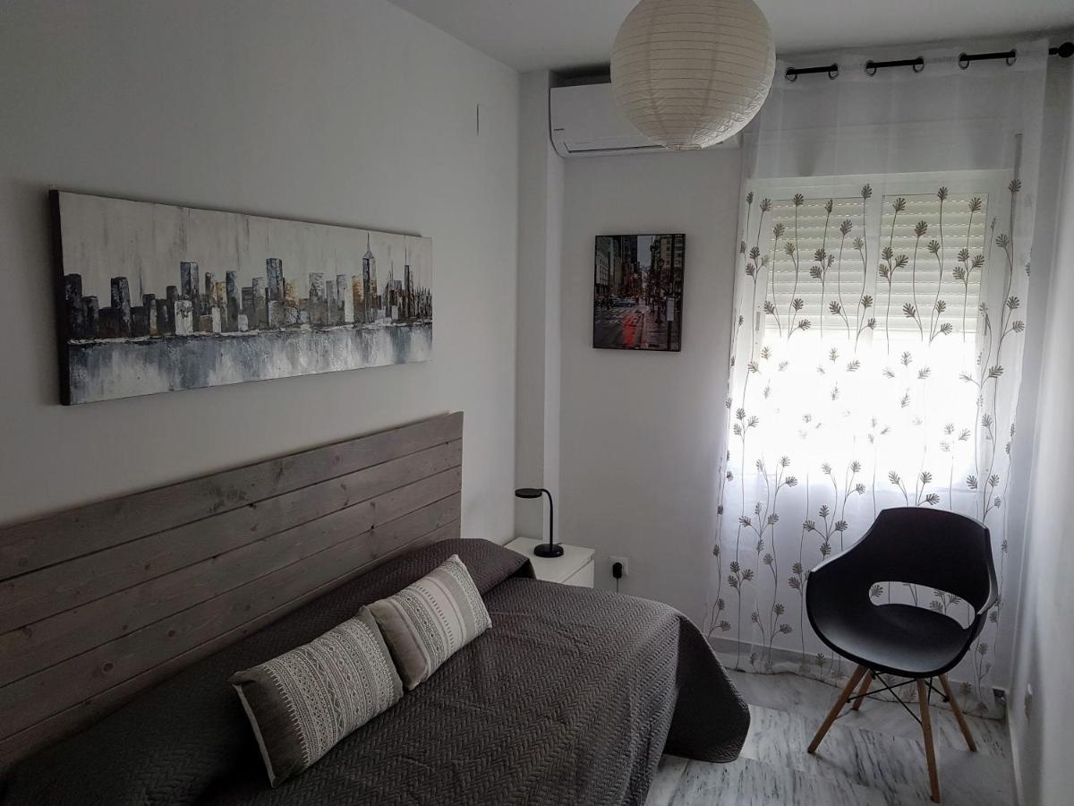 Apartamentos Málaga junto al Centro Esterno foto