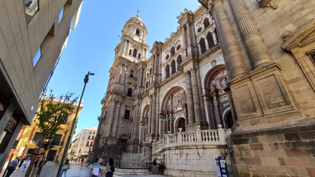Apartamentos Málaga junto al Centro Esterno foto